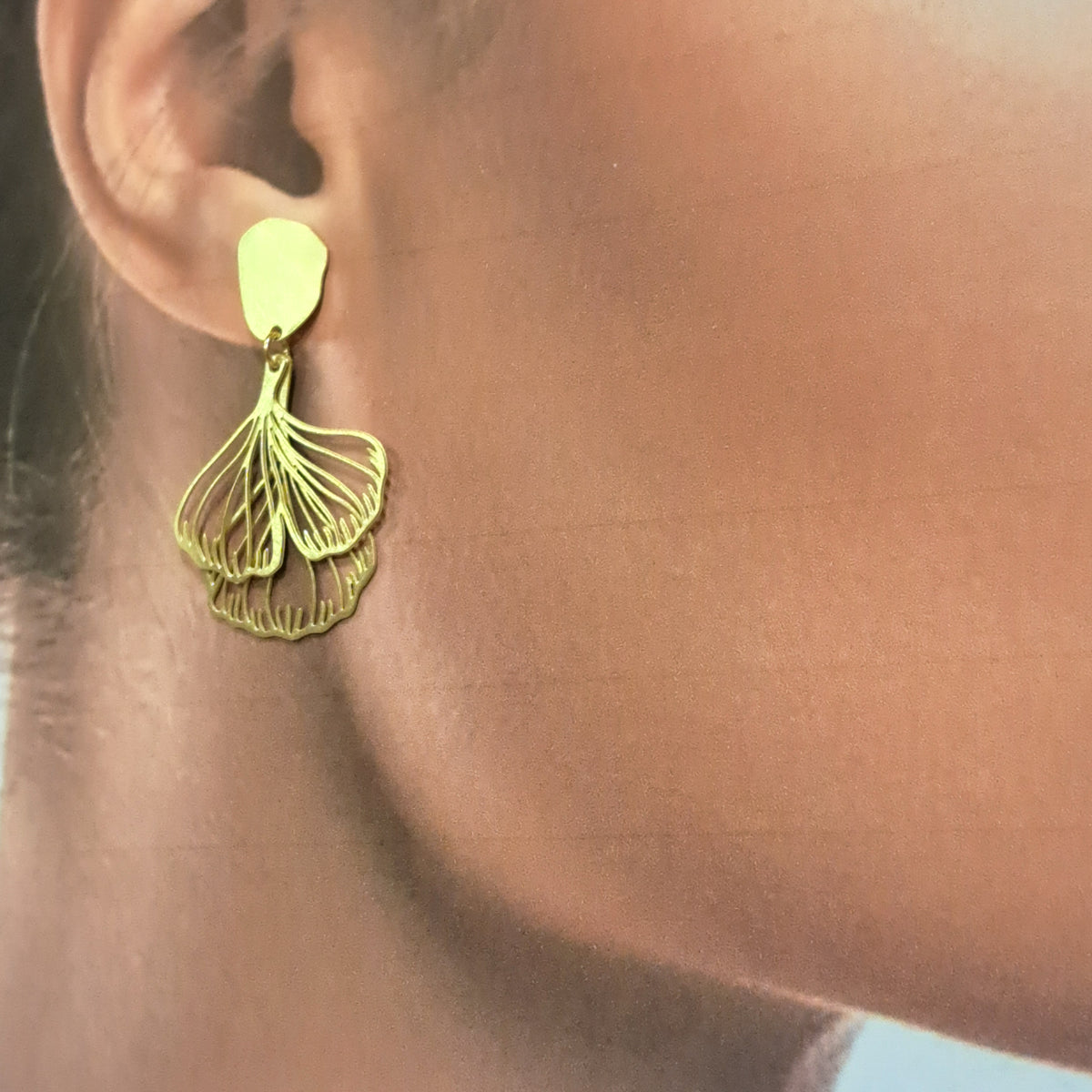 Boucles percées Ginkgo Biloba clou GM or RAS