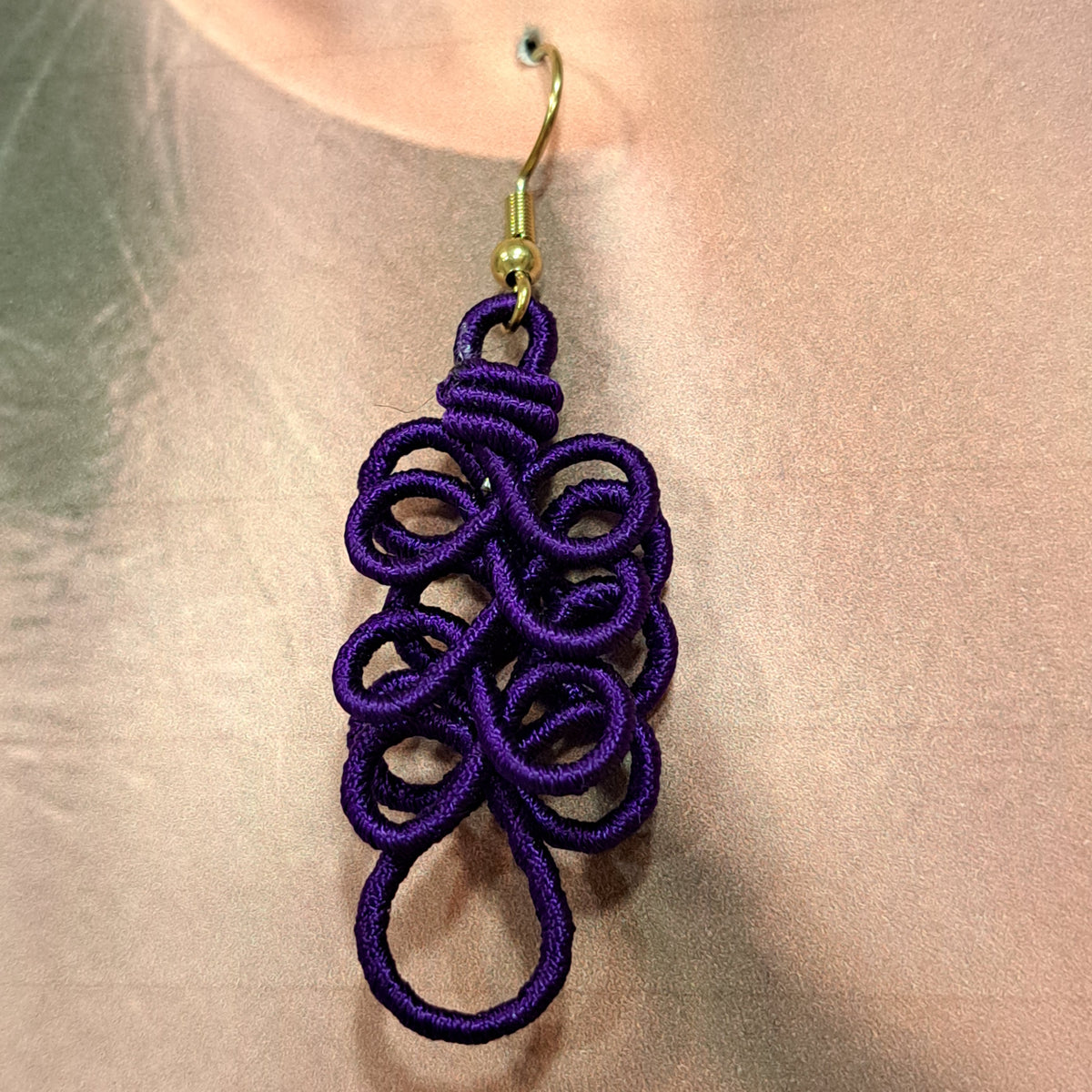Boucles percées Assana violet NAF BIJOUX