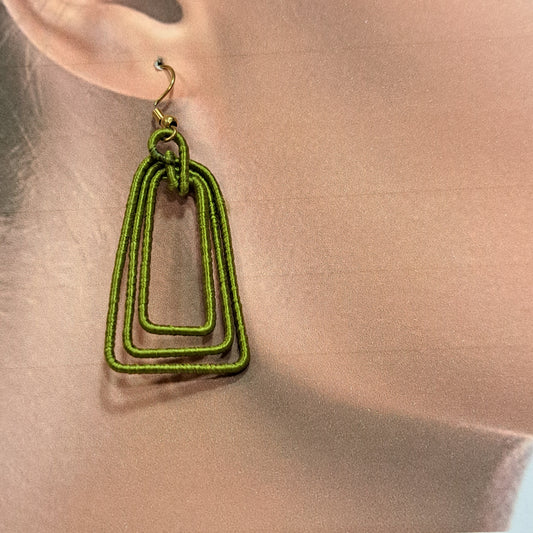 Boucles percées Atena vert olive NAF BIJOUX