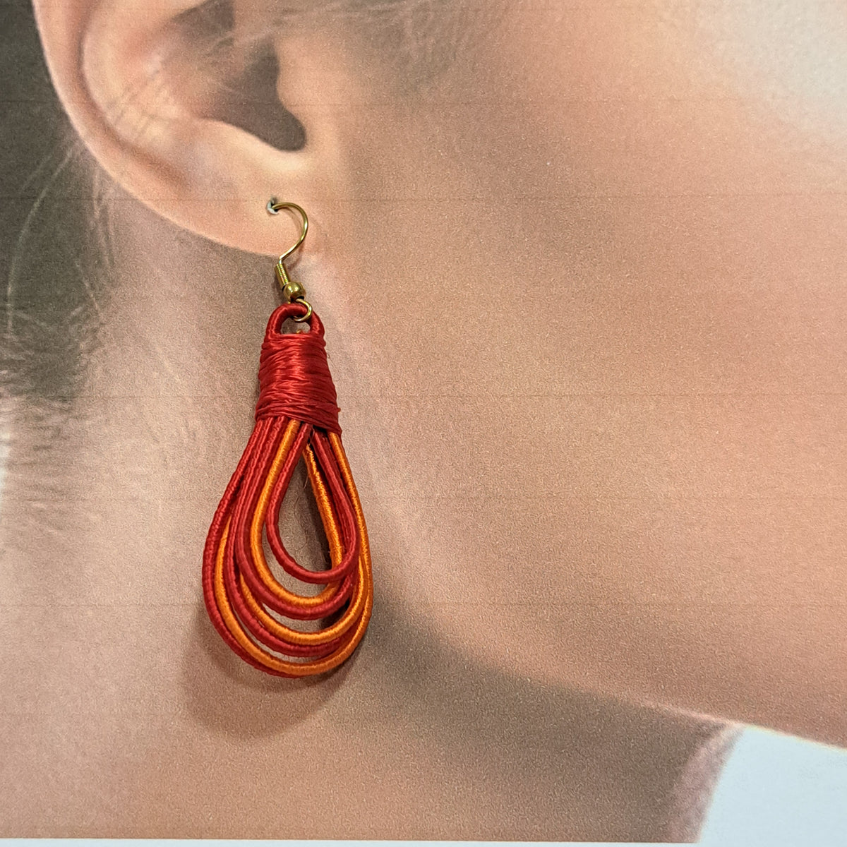Boucles percées Bousso rouge et orange NAF BIJOUX