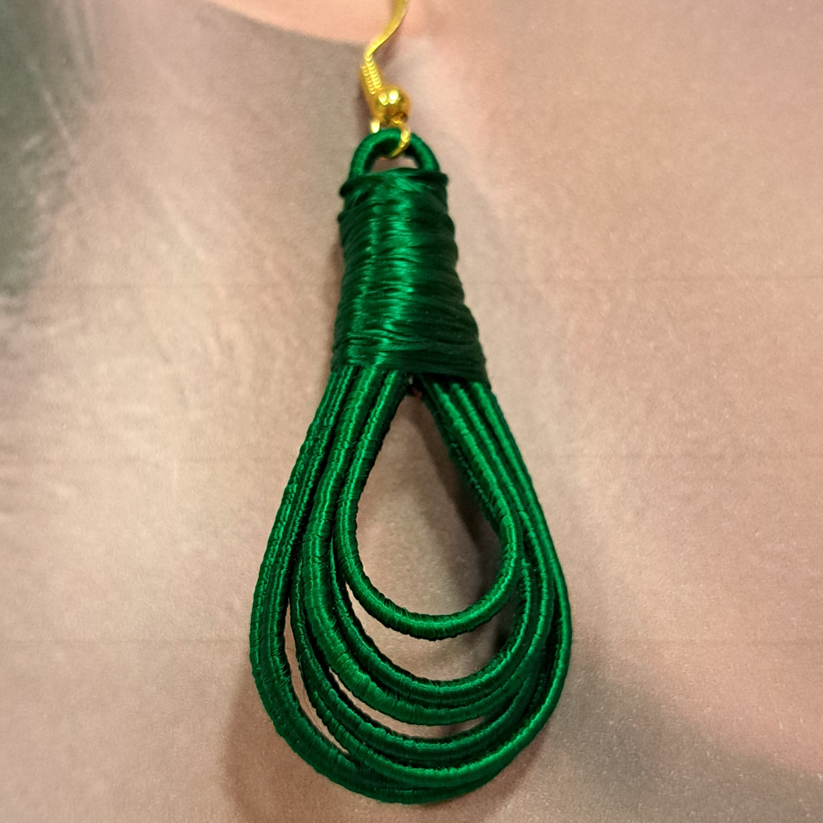 Boucles percées Bousso vert NAF BIJOUX