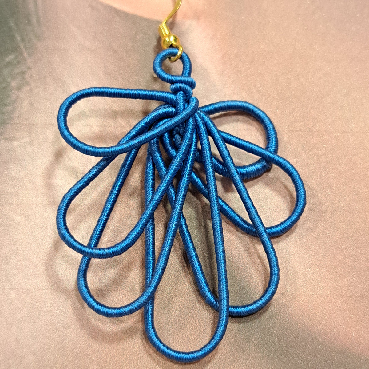 Boucles percées Yassine bleu Jean NAF BIJOUX