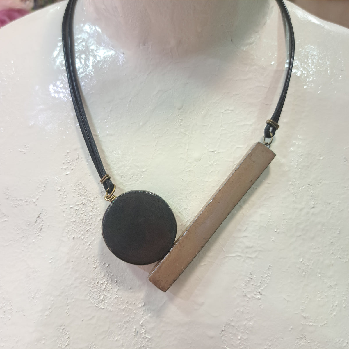 Collier Pop PM noir et marron glacé CHRISTINE ALLOING