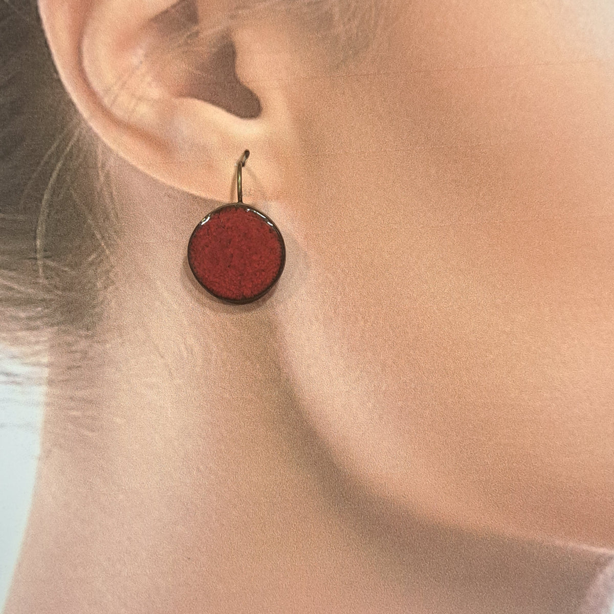 Boucles percées Graphic Rond rouge foncé CHRISTINE ALLOING