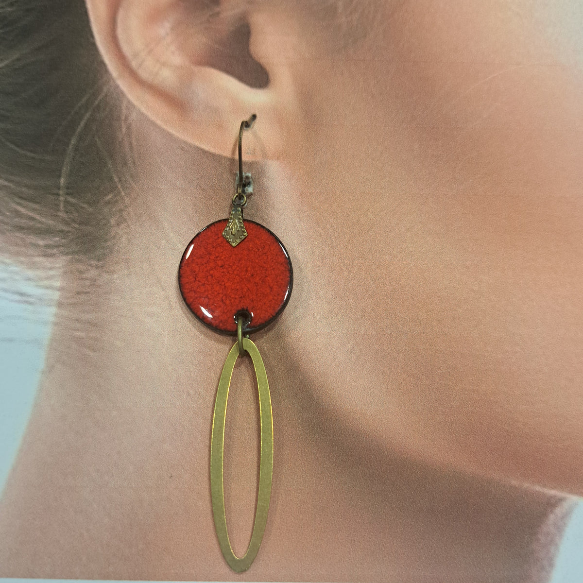 Boucles percées Rond Ogive rouge CHRISTINE ALLOING