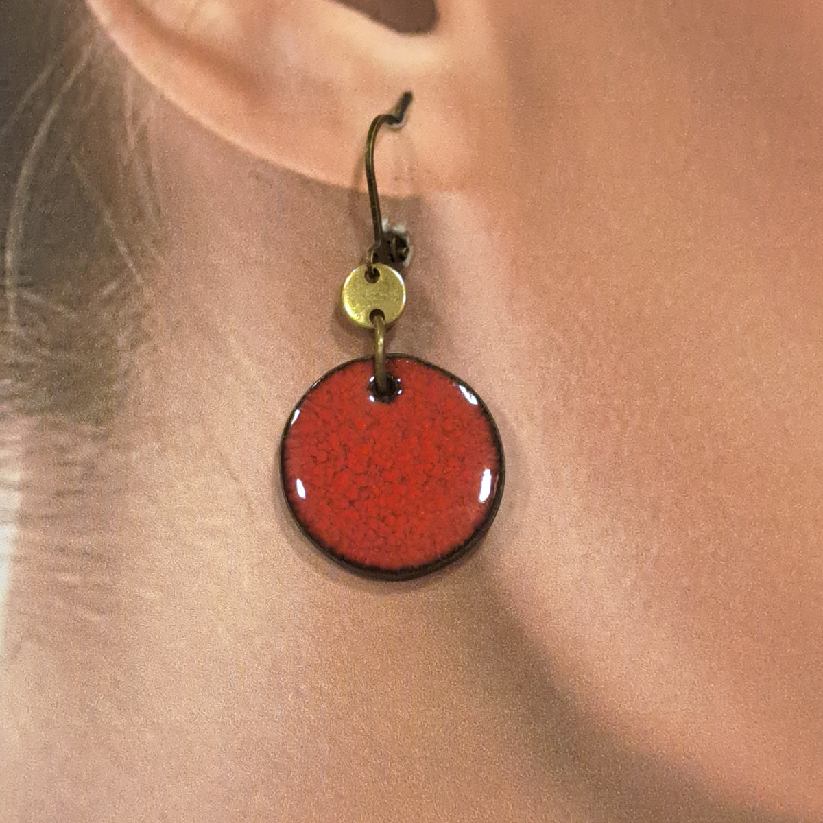 Boucles percées Graphic Rond GM rouge CHRISTINE ALLOING