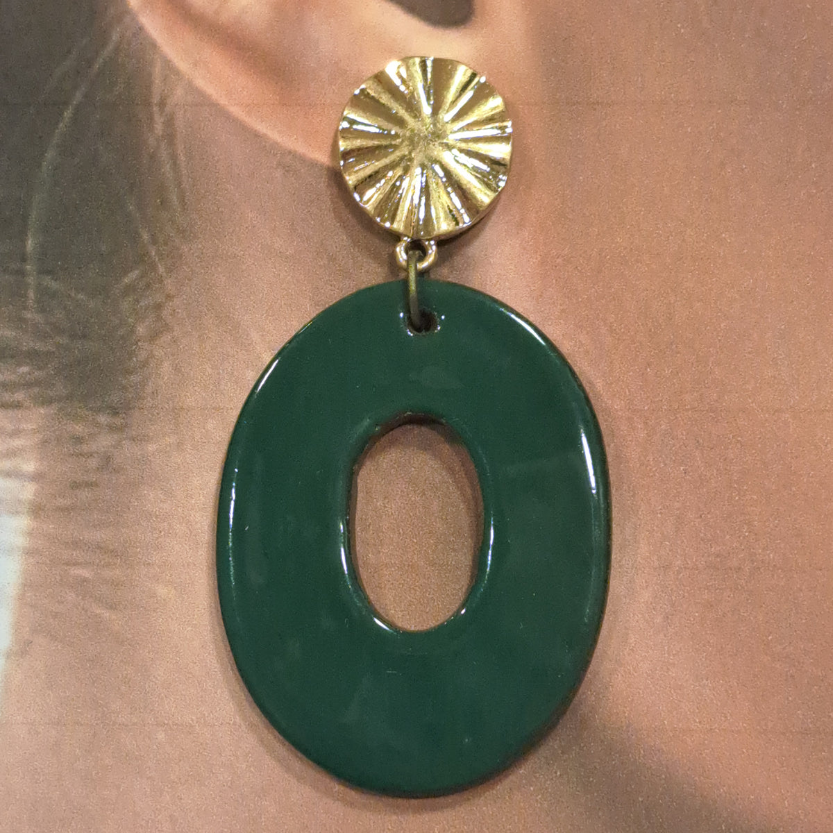 Boucles percées Ovale vert anglais CHRISTINE ALLOING
