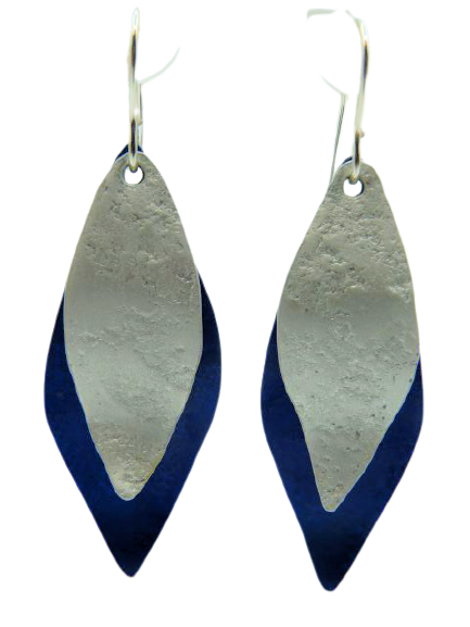 Boucles percées Feuilles bleu et blanc OANA MILLET